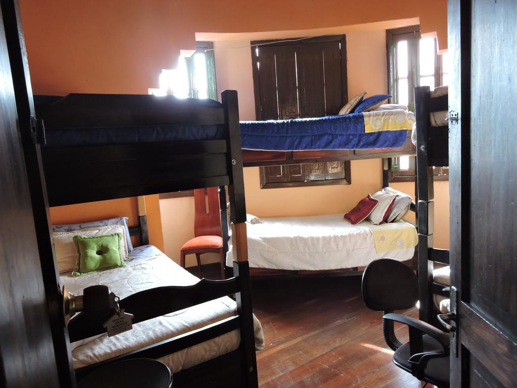 Hostal Casa Quevedo *