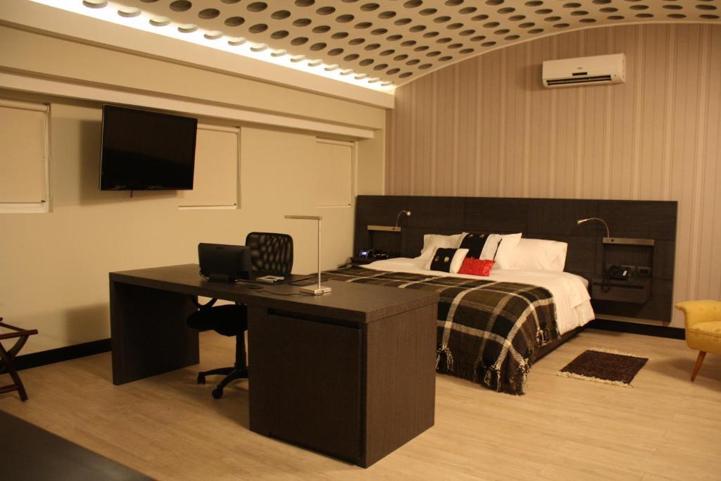 Casa Gaitan Cortes 4* Bogota