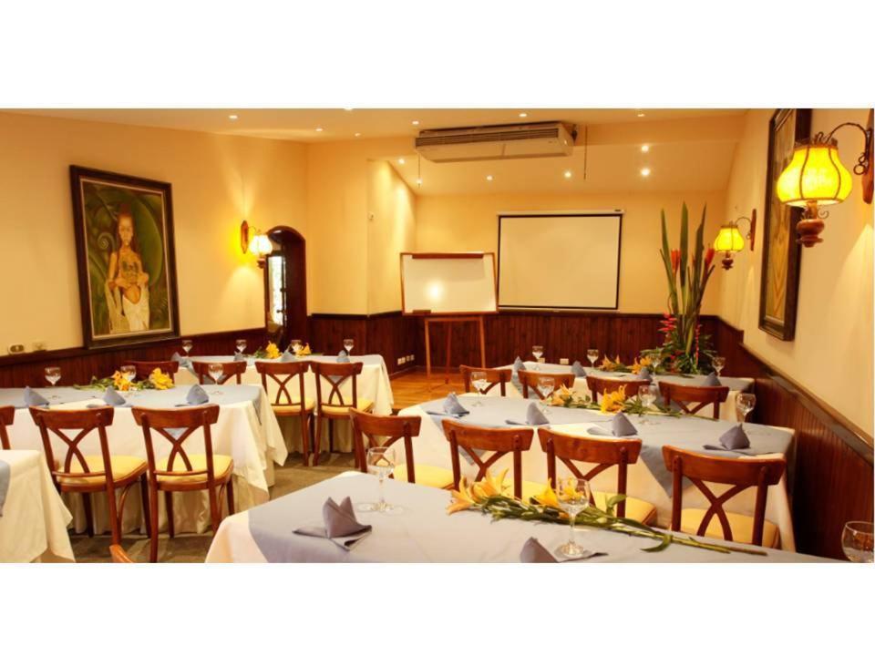 Hotel Casona Real 4*