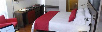 84 Dc Hotel Bogota