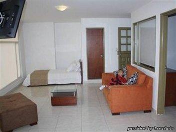 Dorado Gold Hotel 3*