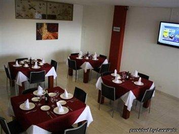 Hotel Dorado Gold