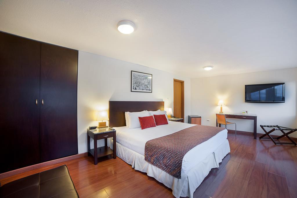 Hotel Oceania Museo