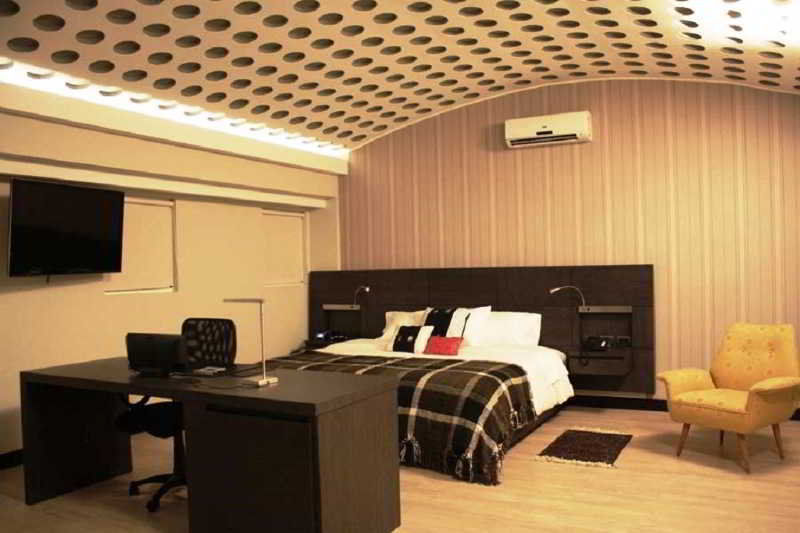 Hotel Casa Gaitan Cortes Bogota