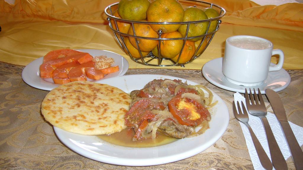 Hotel Gran Marquez, Y Bogota