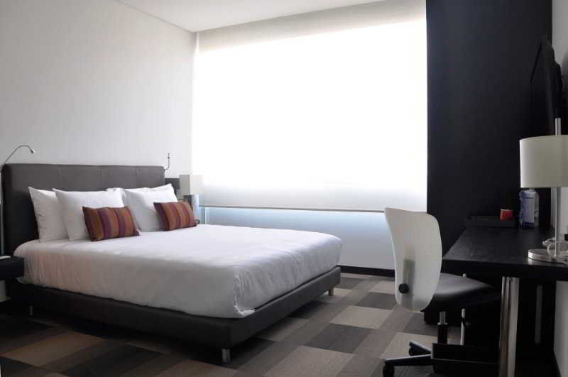Tryp By Wyndham Usaquen Bogota