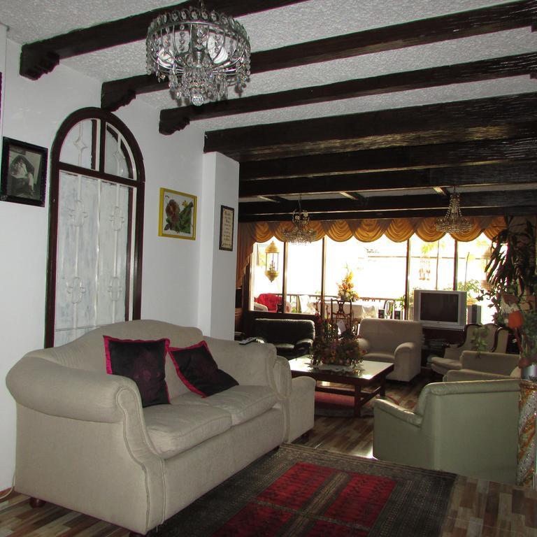 Pensión Casa De Huespedes Shalom Victoria *