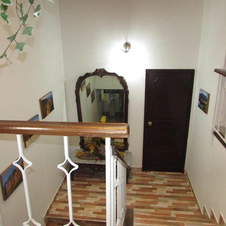 Casa De Huespedes Shalom Victoria *