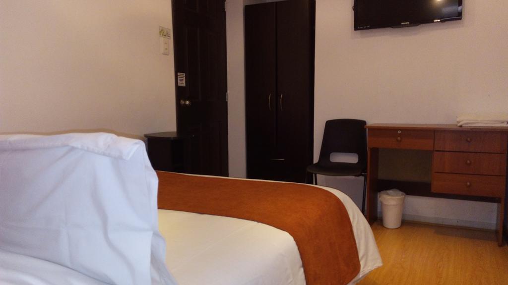 Hotel Hotel Pasajero Suites, Corferias 3*