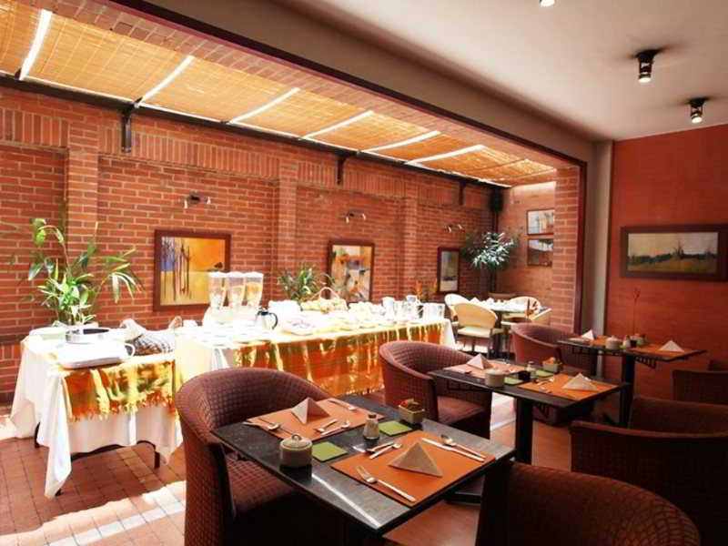 Hotel Casa Real 93