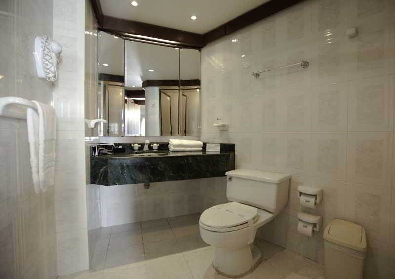 Travelers Y Condominioplenitud Bogota