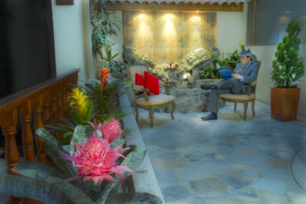 Aparthotel Amoblados Casa Regis Bogota