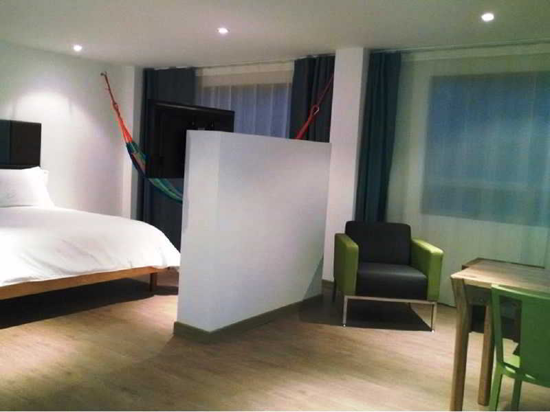Viaggio Teleport Hotel Bogota