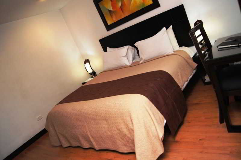 Hotel Aw Connect 33 Bogota