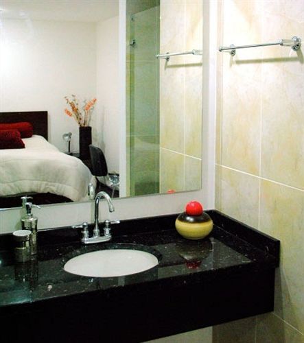 Aparthotel 103 Wonderful House Bogotá