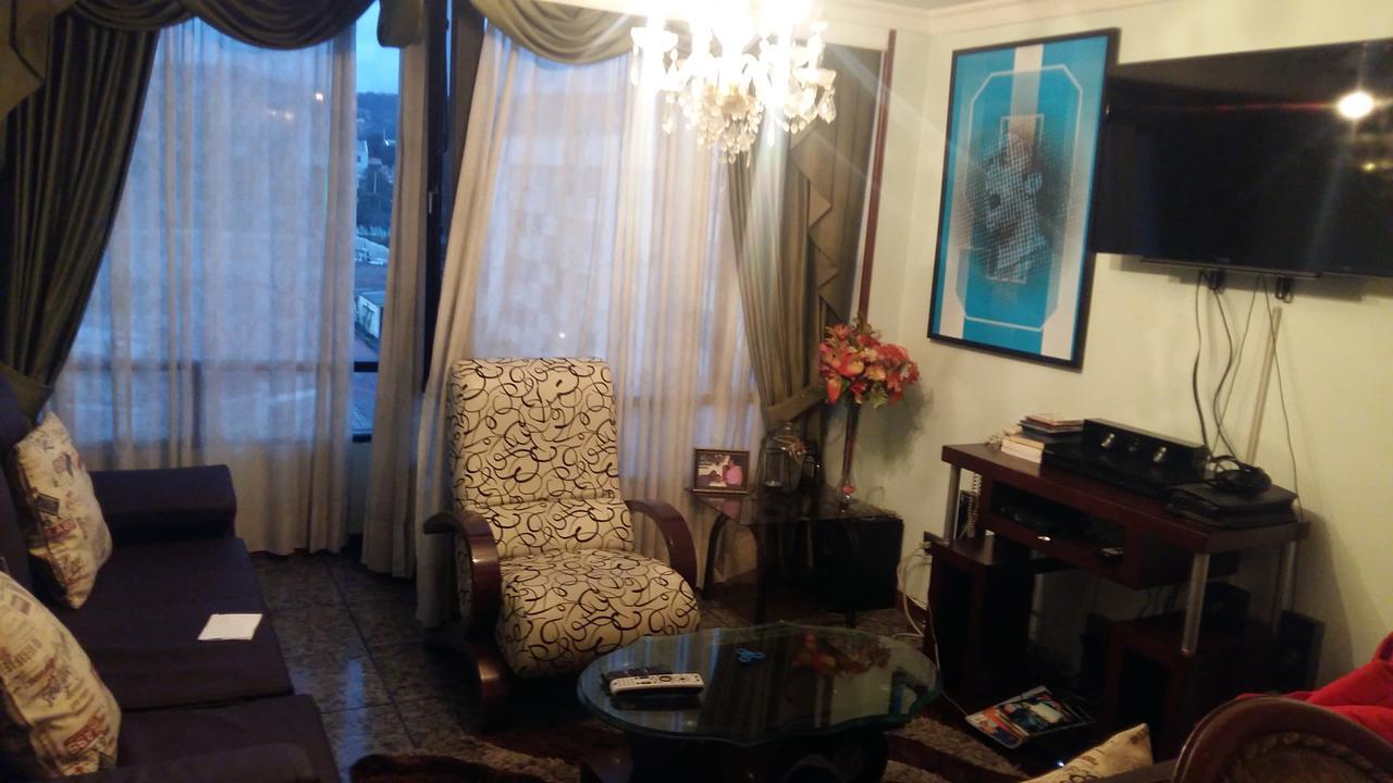 Homestay Apartamento Cedritos *