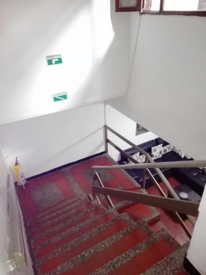 Escorial Fontibon Hotel *