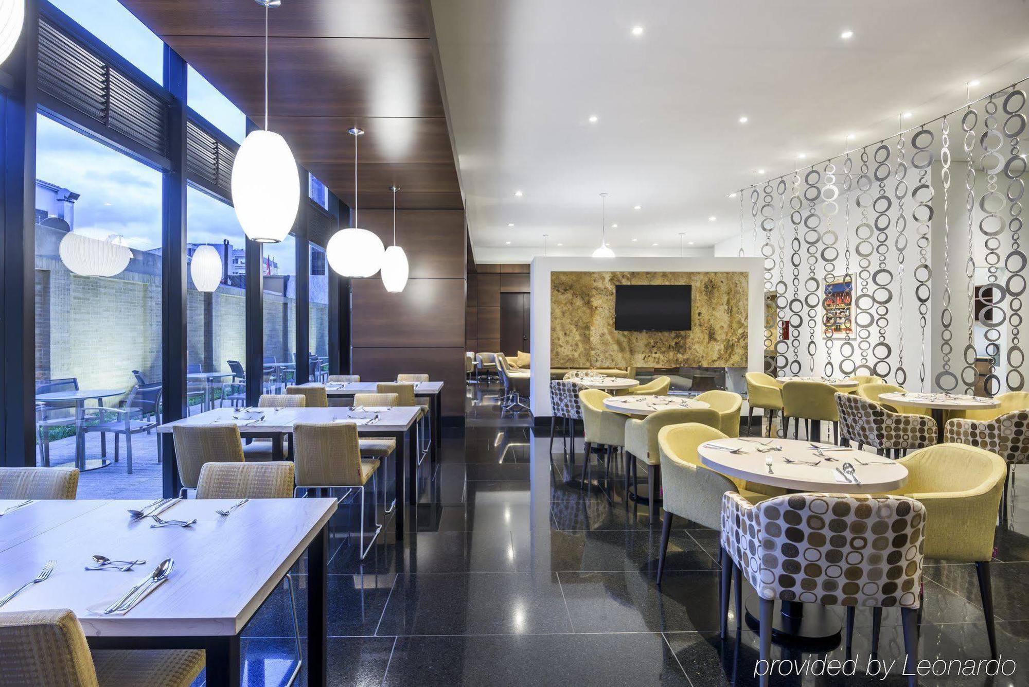 Express&suites Zona Financiera, An Ihg Hotel 4*