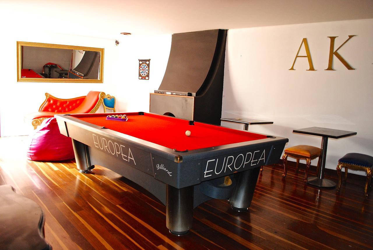 Hostel Ak 82 *