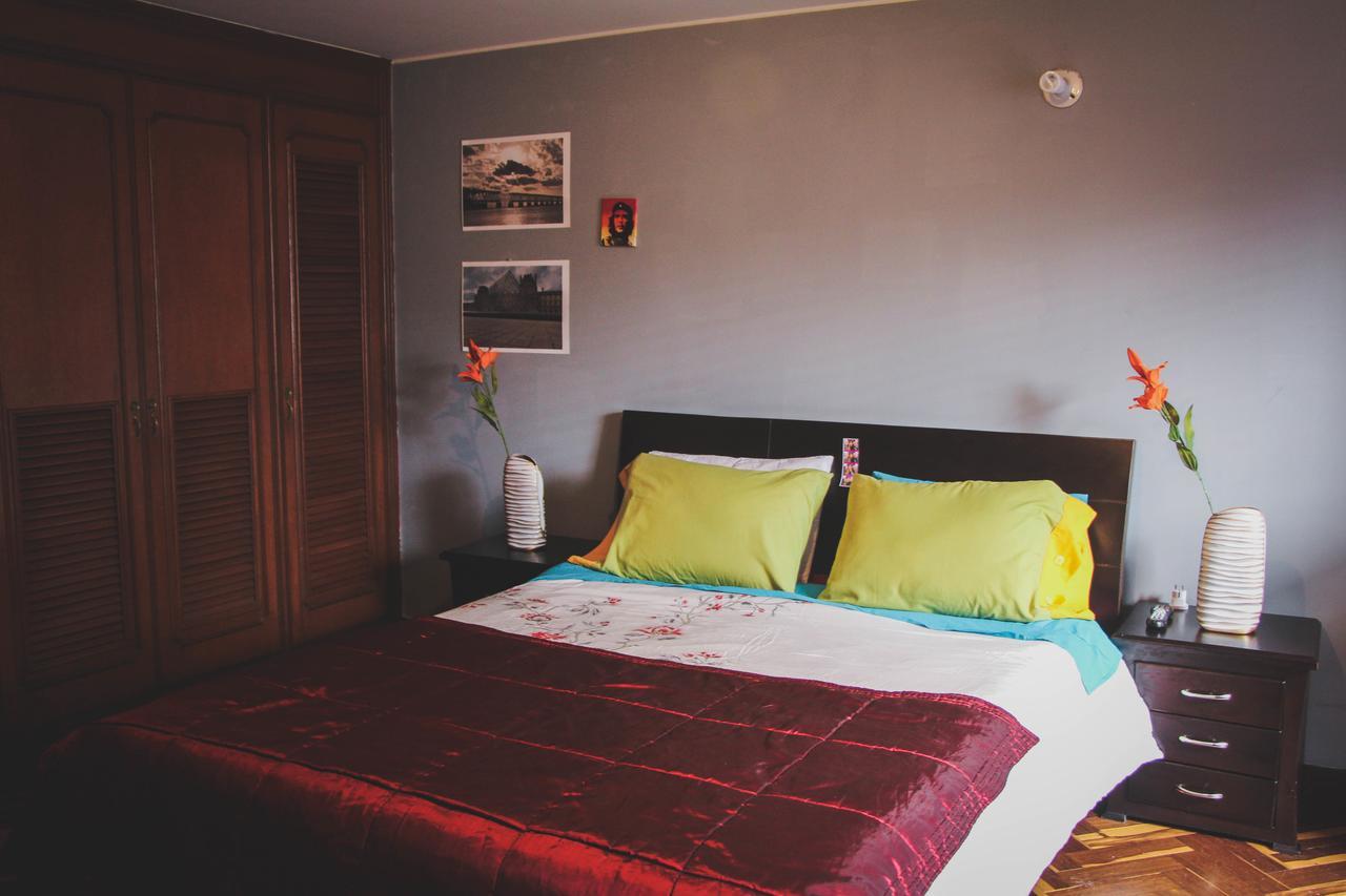 Hostel Ak 82 *