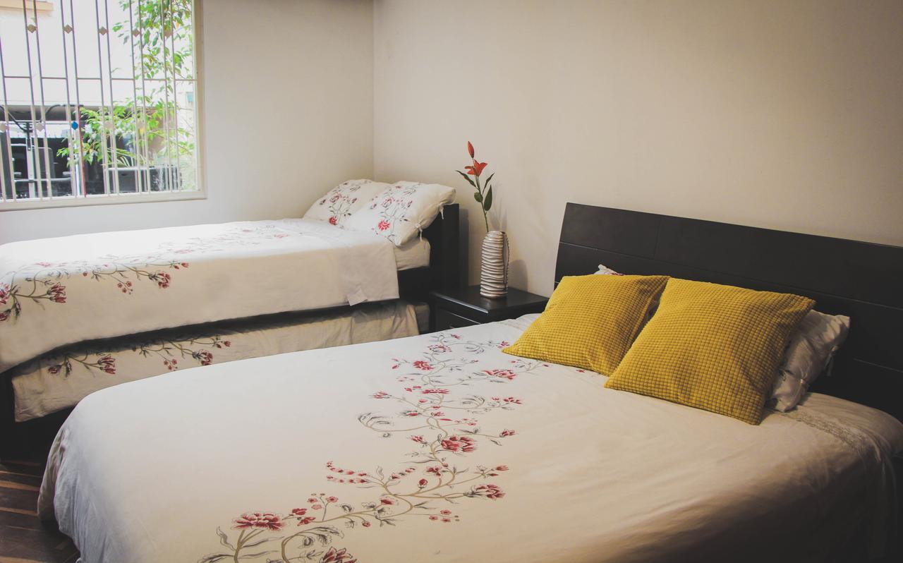 Hostel Ak 82 *