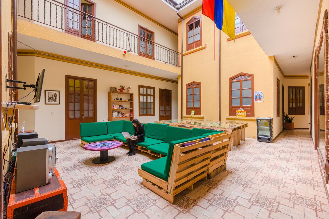 Guest house Casa Del Sol 2*