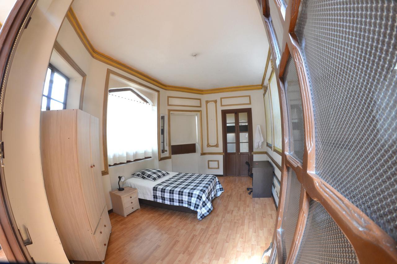 Guest house Casa Del Sol 2*