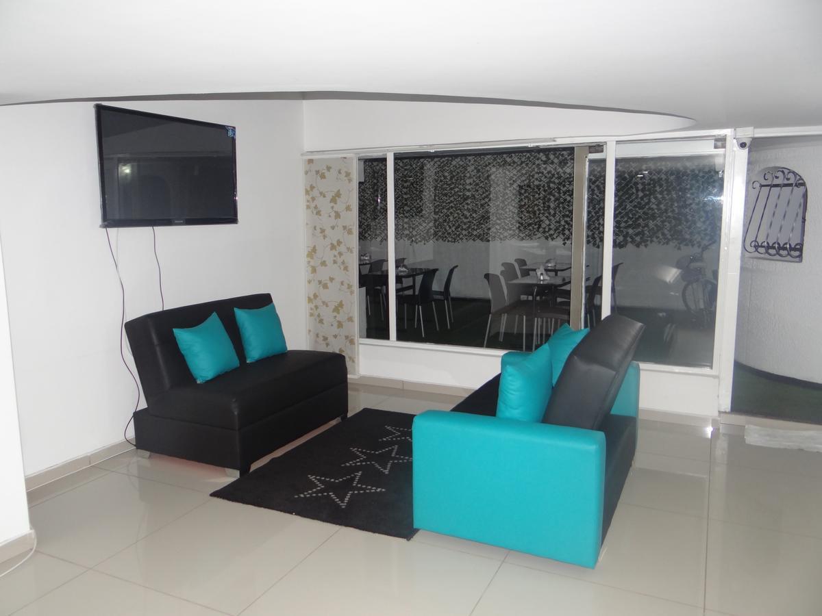 Hotel Connecta Airport Bogota