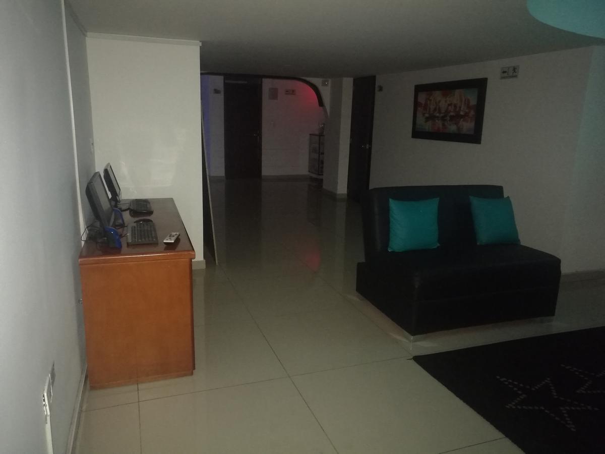 Connecta Airport 3*