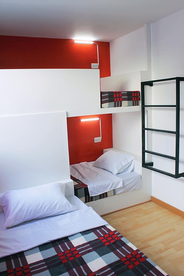Andariegos Hostel *