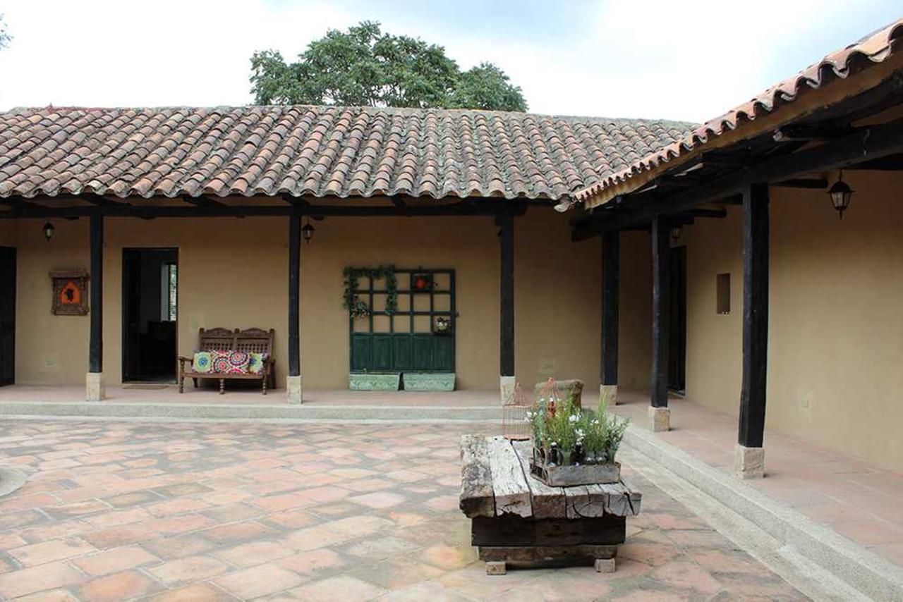 La Morelia * Bogota