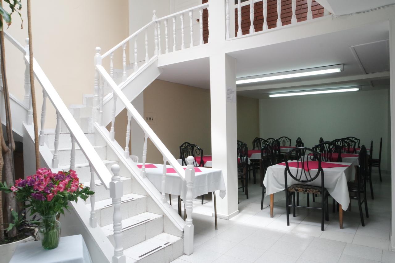 Hotel Casa Rincon Del Chico 2*