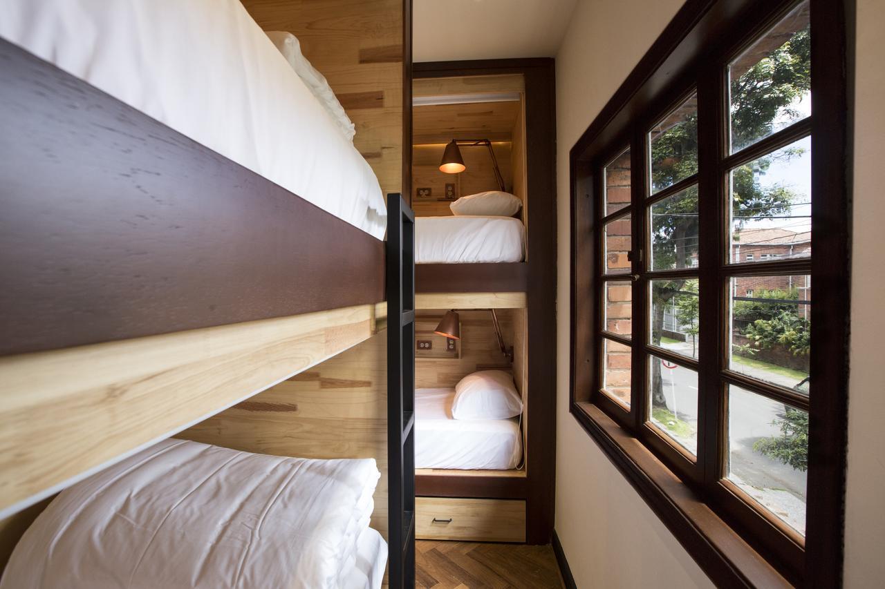 Casa Cubil Hostel