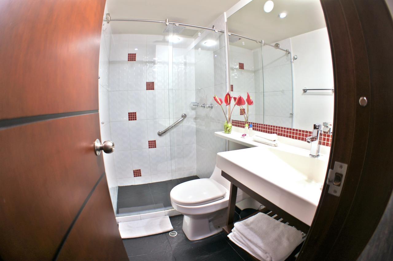 Aparthotel Business 26