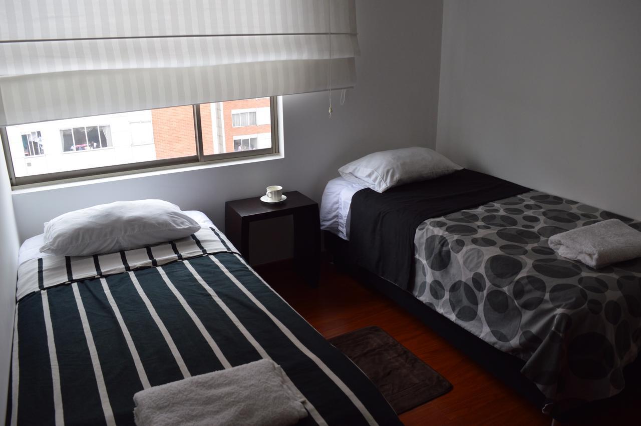 Zona Ciudad Salitre Apartment