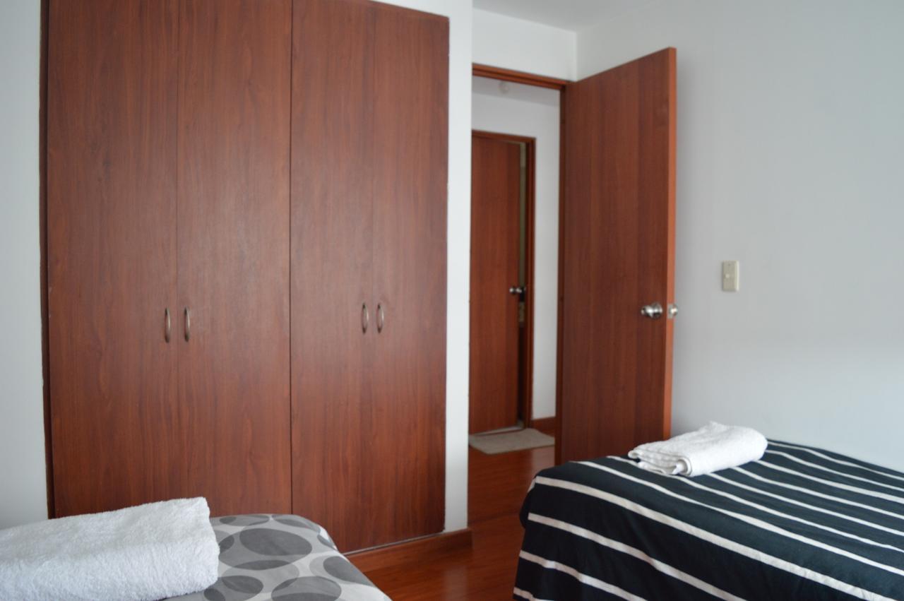 Zona Ciudad Salitre Apartment *