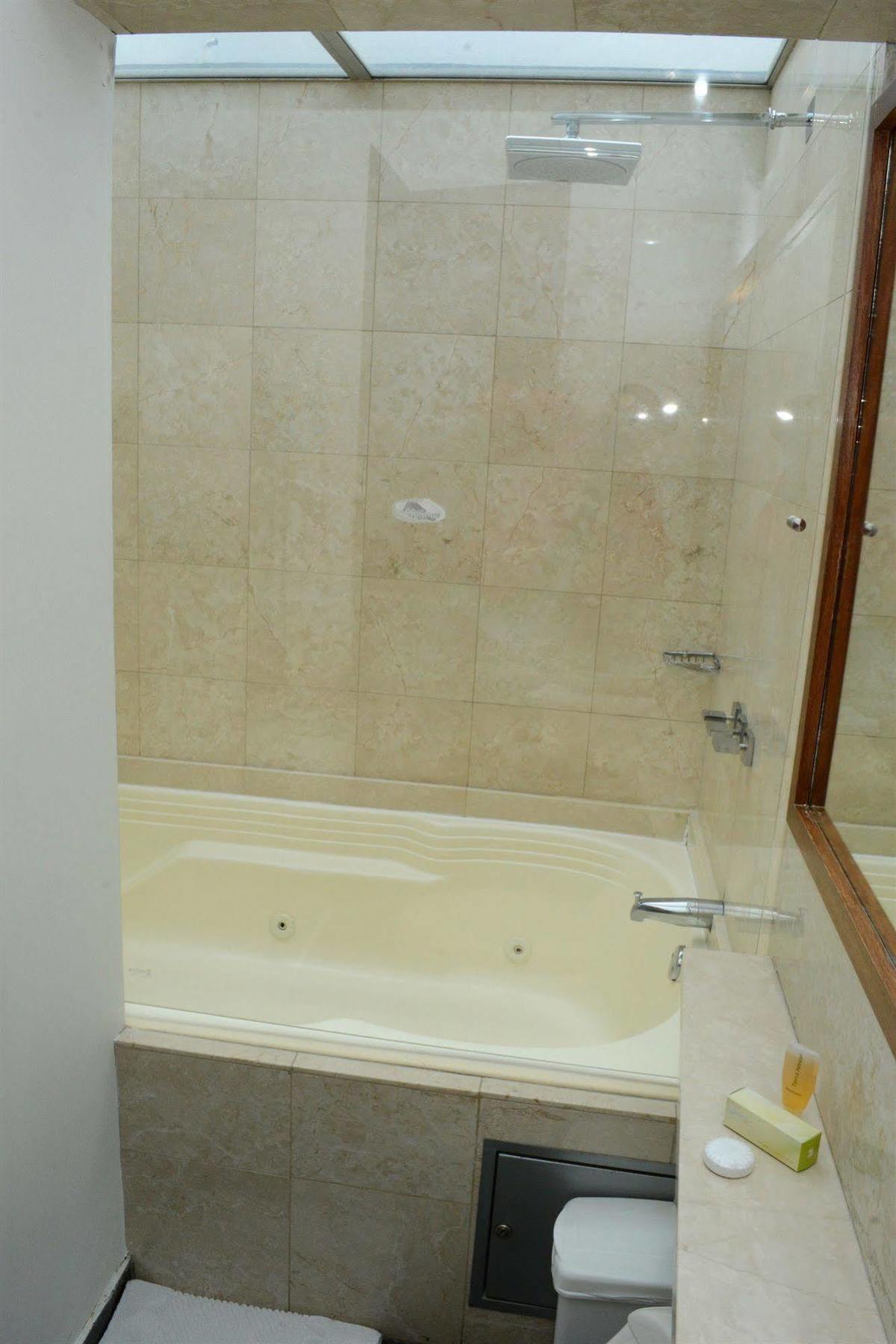 Aparthotel Prisma Chico 94 3*