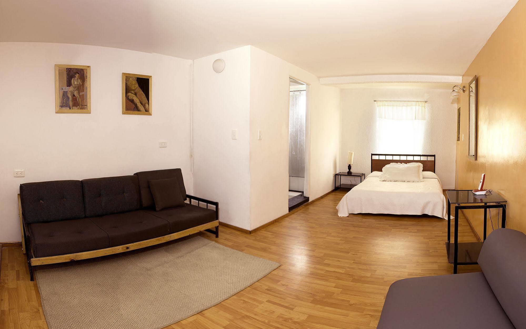 Apartahotel Alcazares 2*