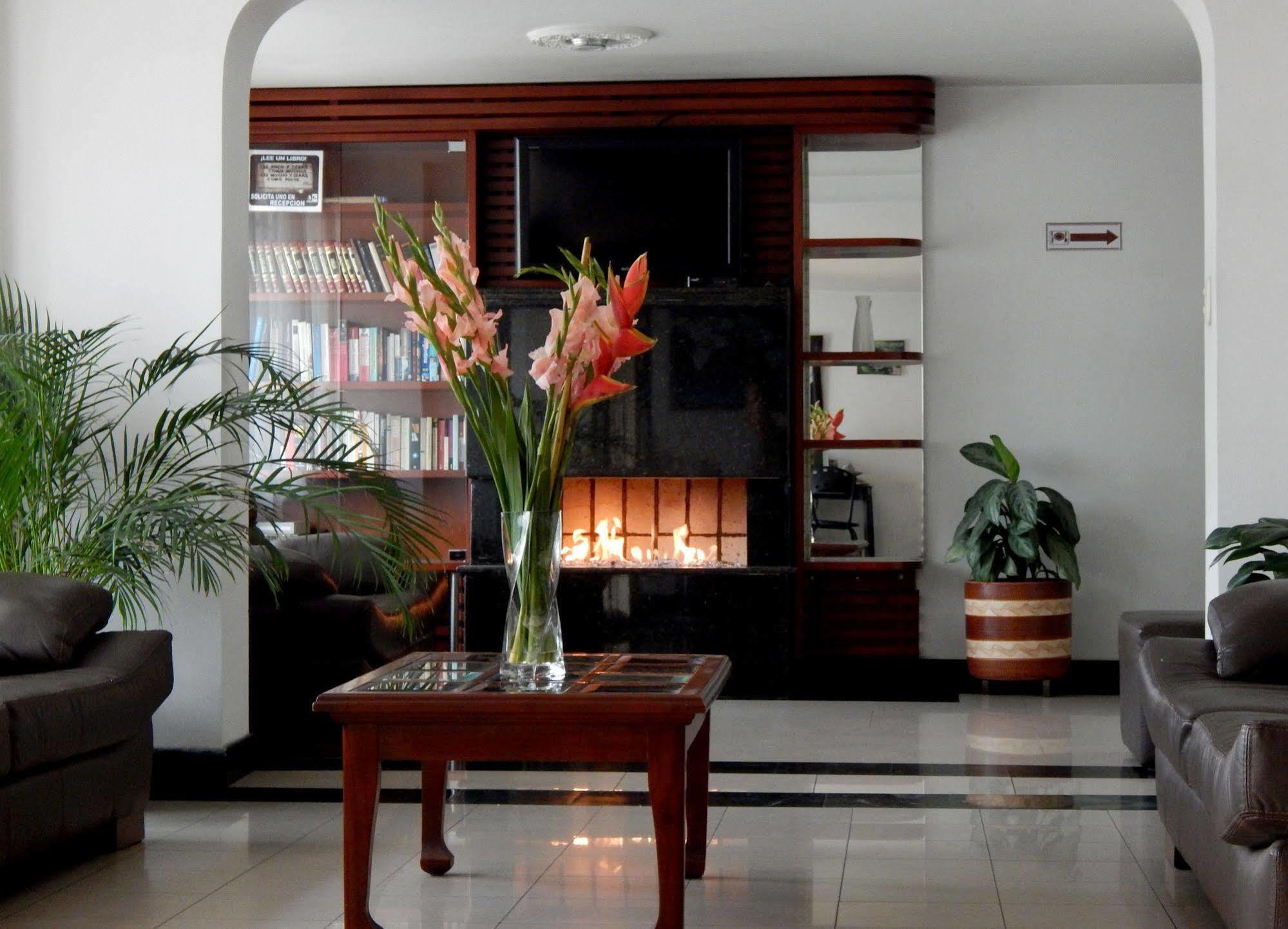 Aparthotel Galerias Bogota
