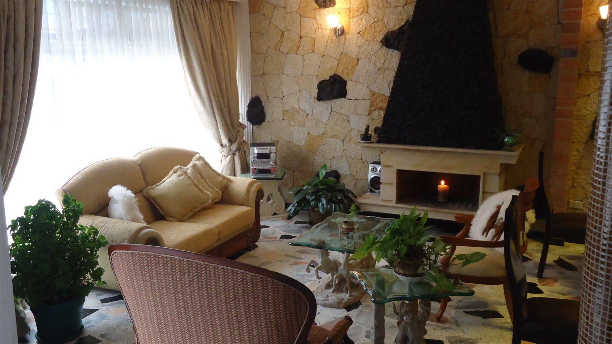 Bed & Breakfast Casa Gaia Bogota
