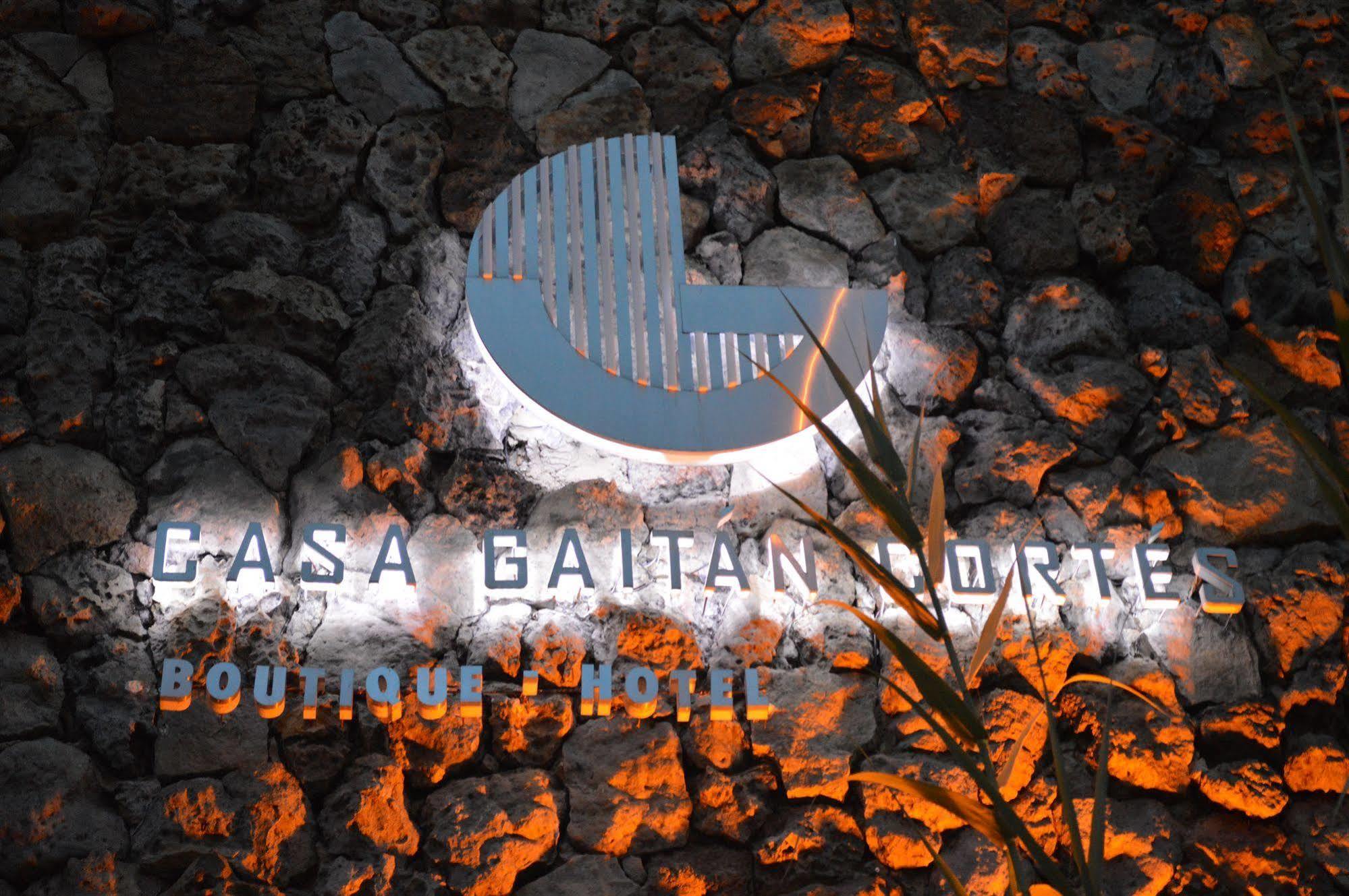 Casa Gaitan Cortes 4*