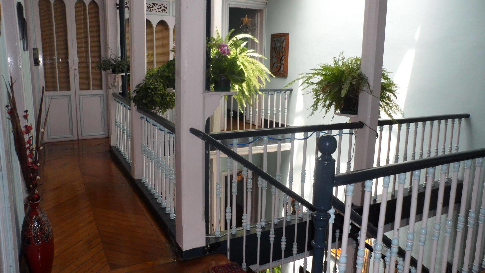 Hostel Zohar