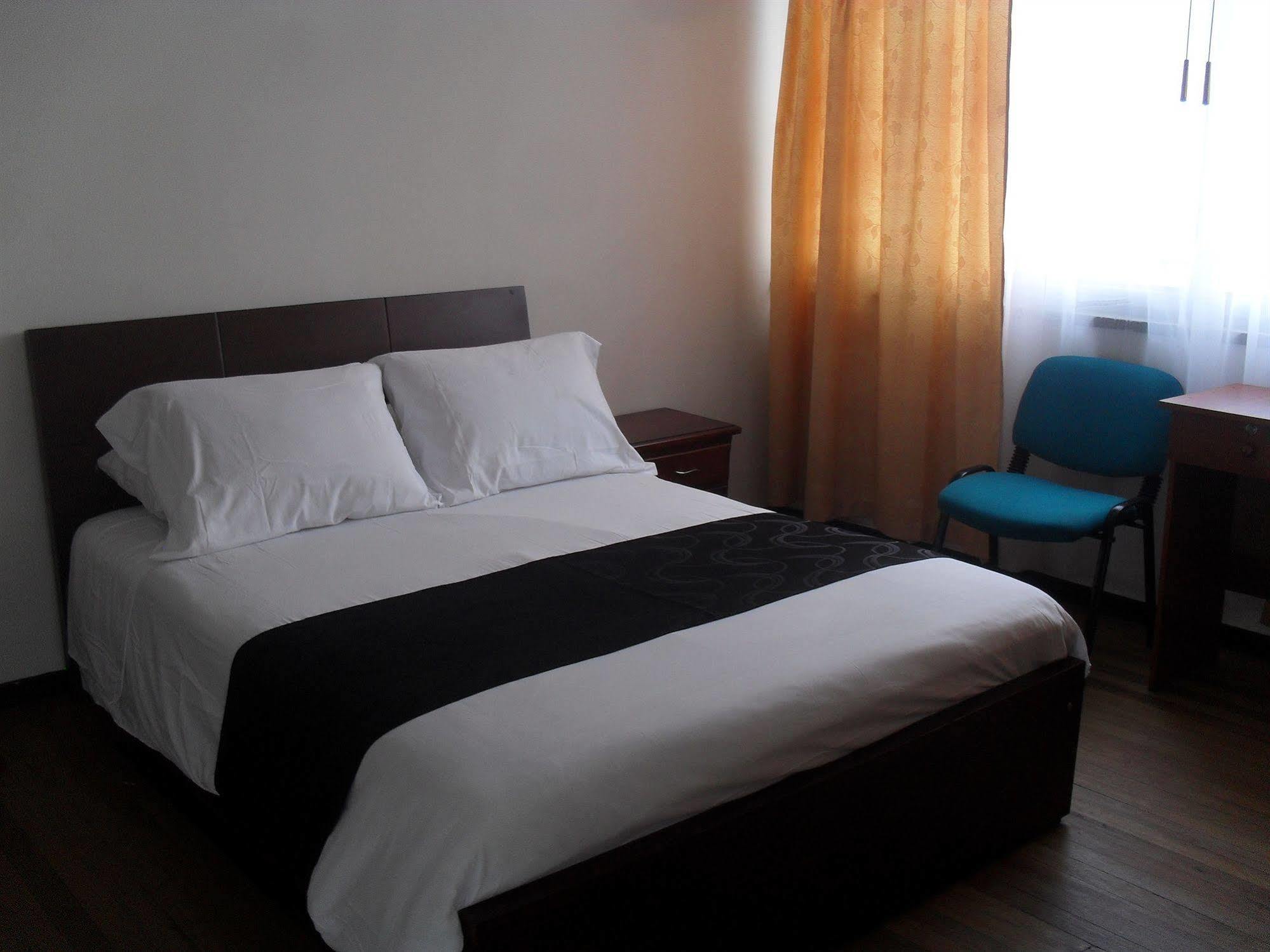 Hotel Pasajero Suites, Corferias