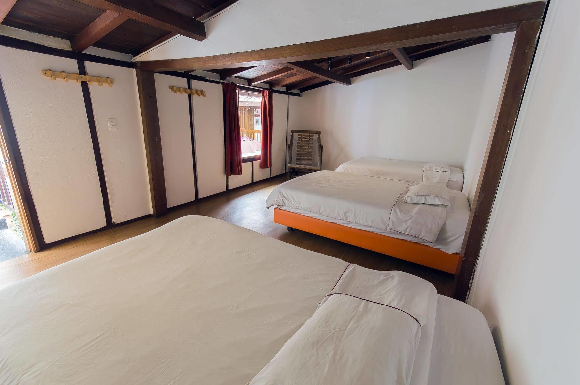 Masaya Hostel *
