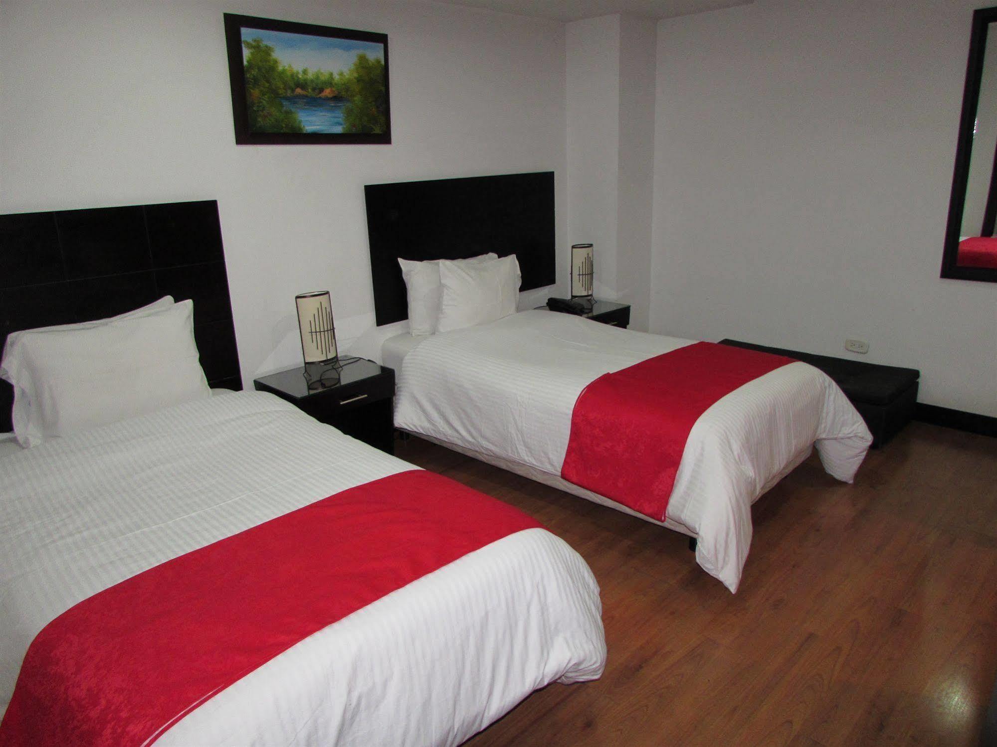 Aw Connect 33 Hotel Bogota