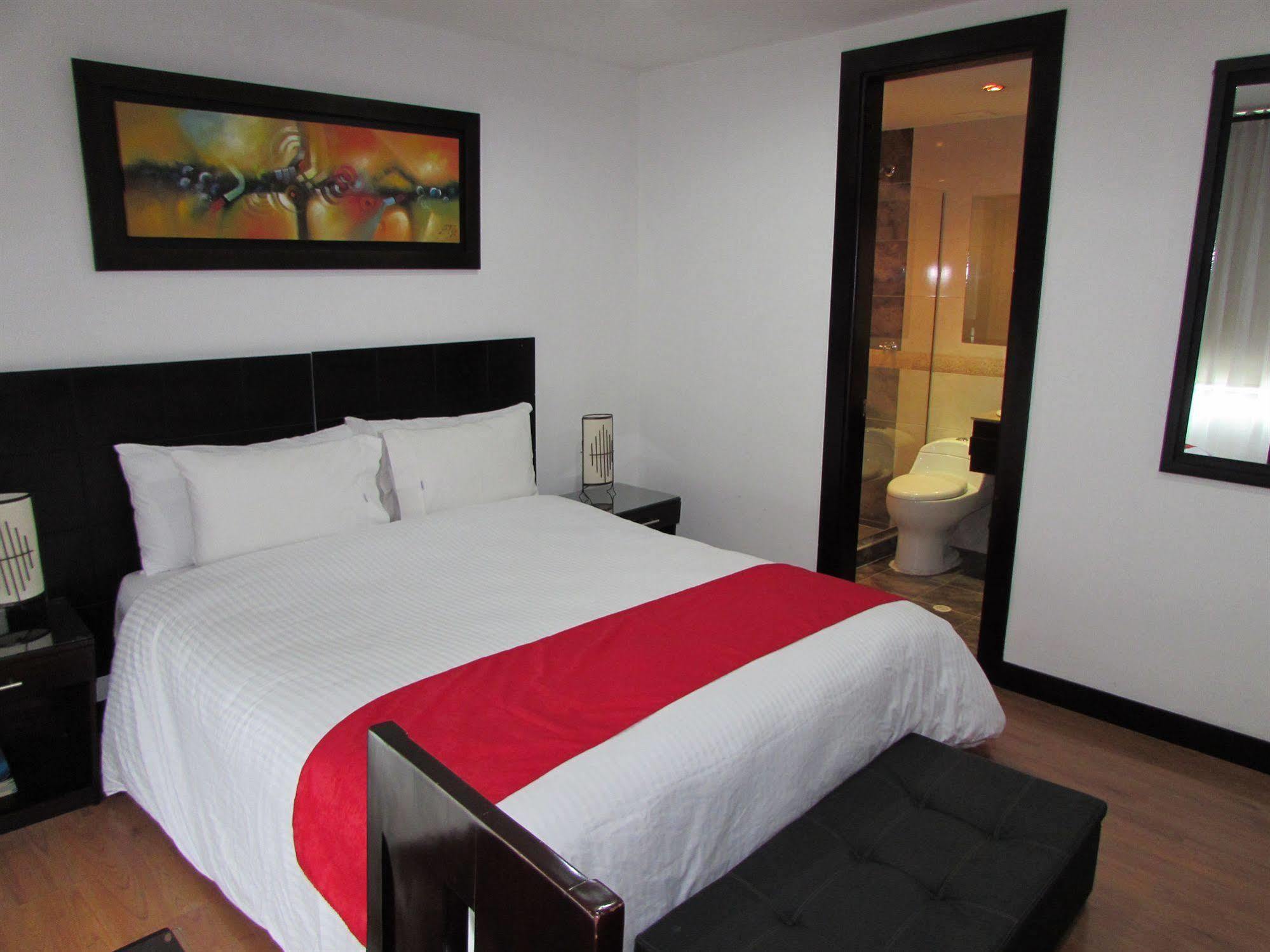 Aw Connect 33 Hotel Bogota