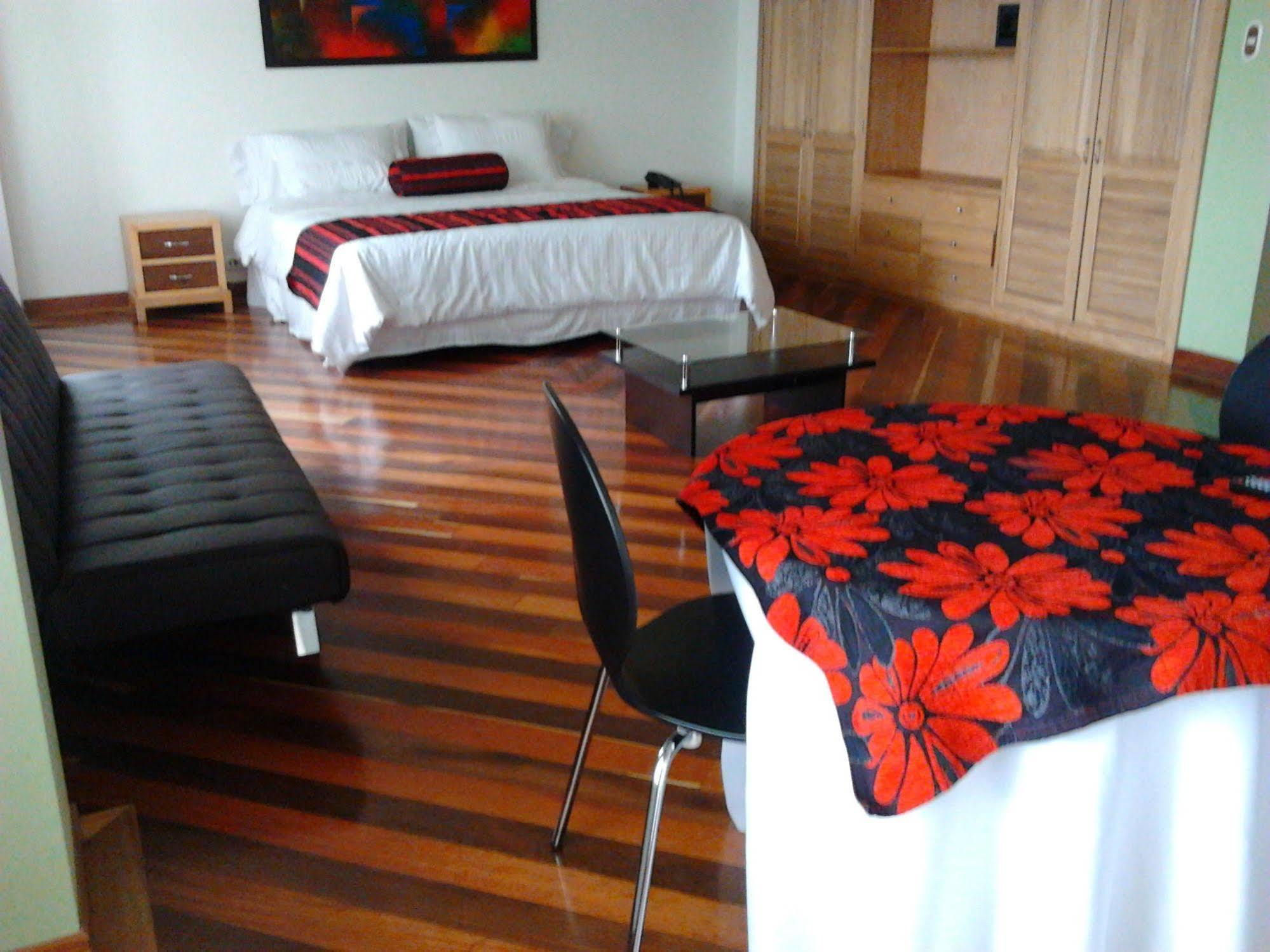 Airport Travel 3*