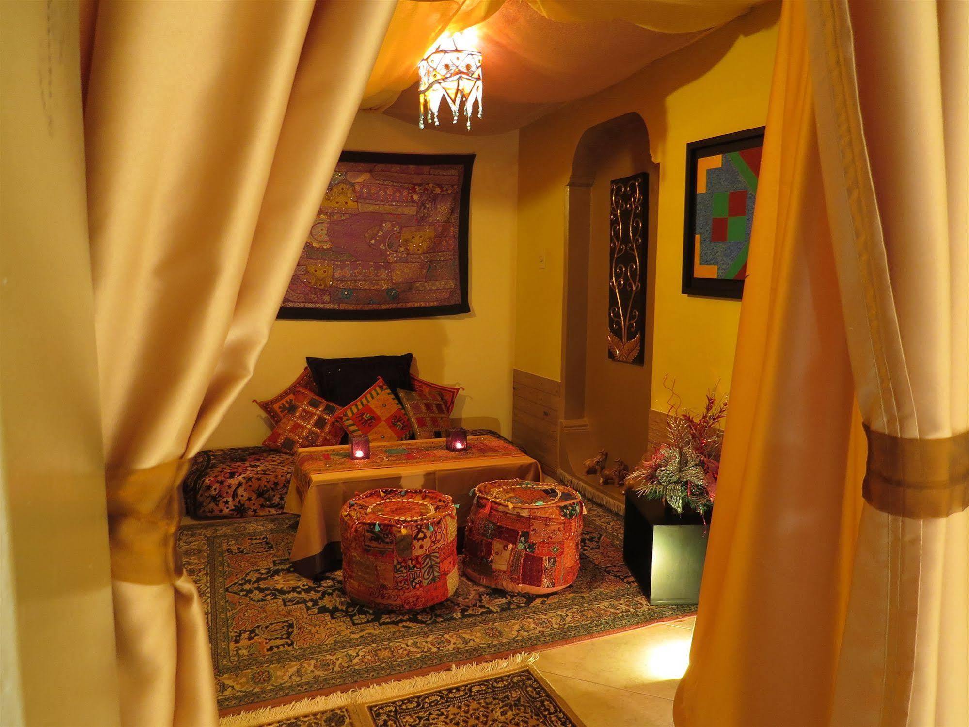 Indian Palace Boutique Hotel Bogota