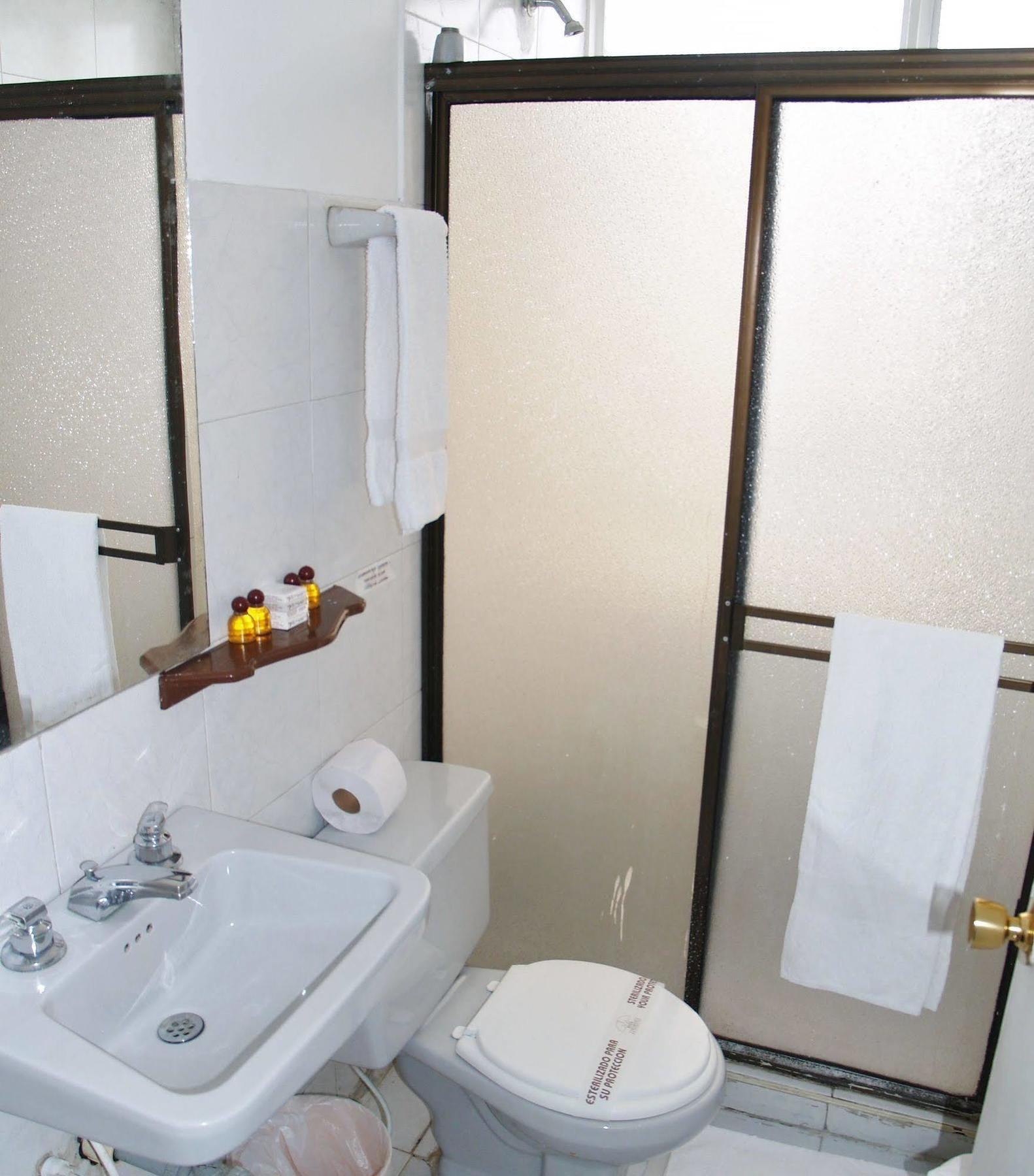 Hotel Lourdes Bogota