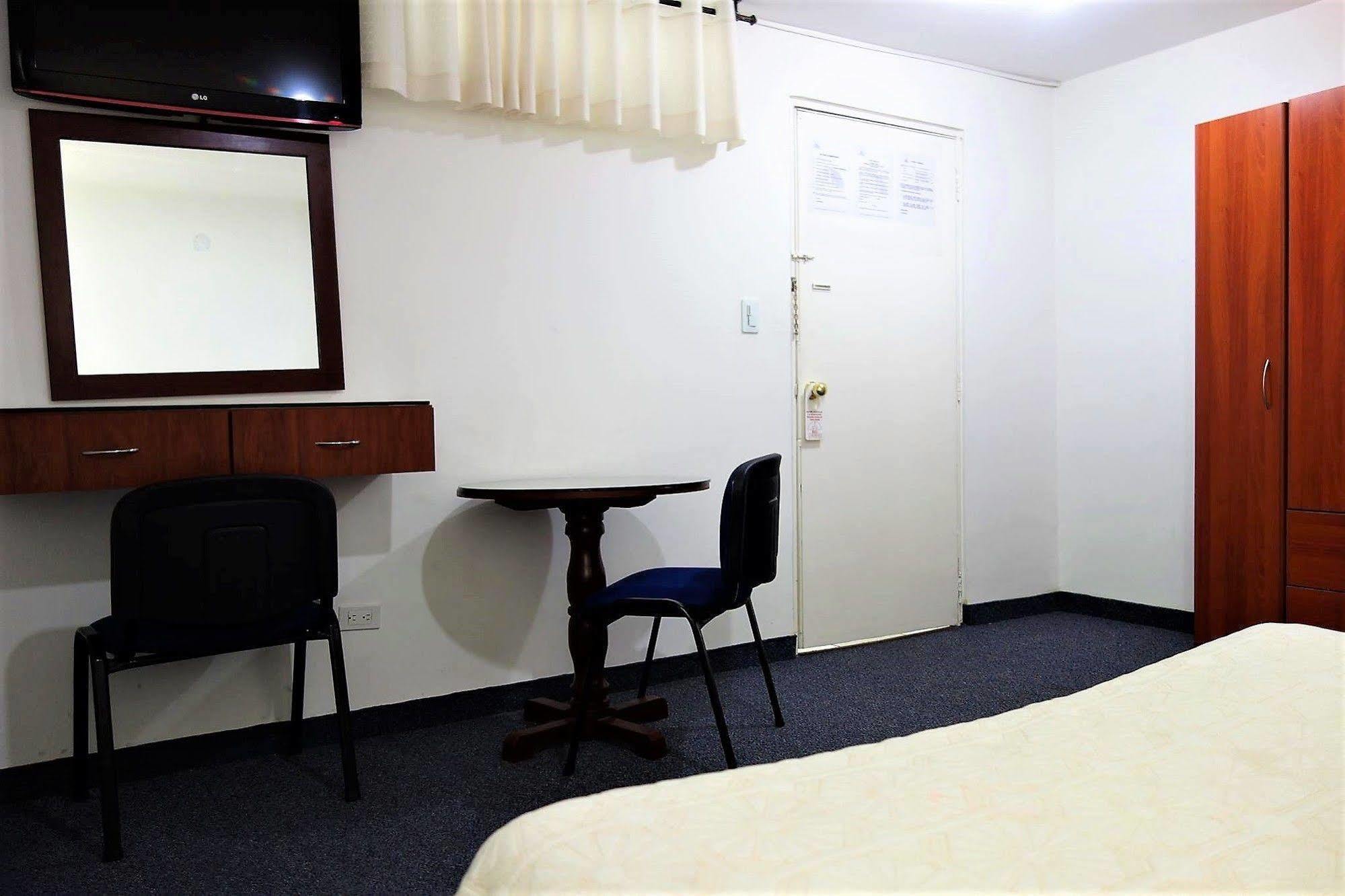 Hotel Lourdes Bogota